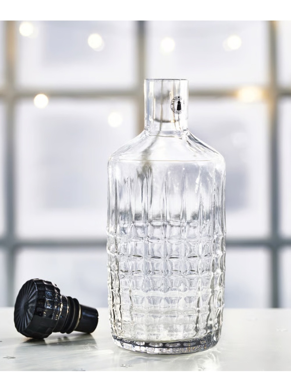 IKEA FRÖJDA Glass Decanter, Clear/Black Stopper Lid, 34 oz Contemporary